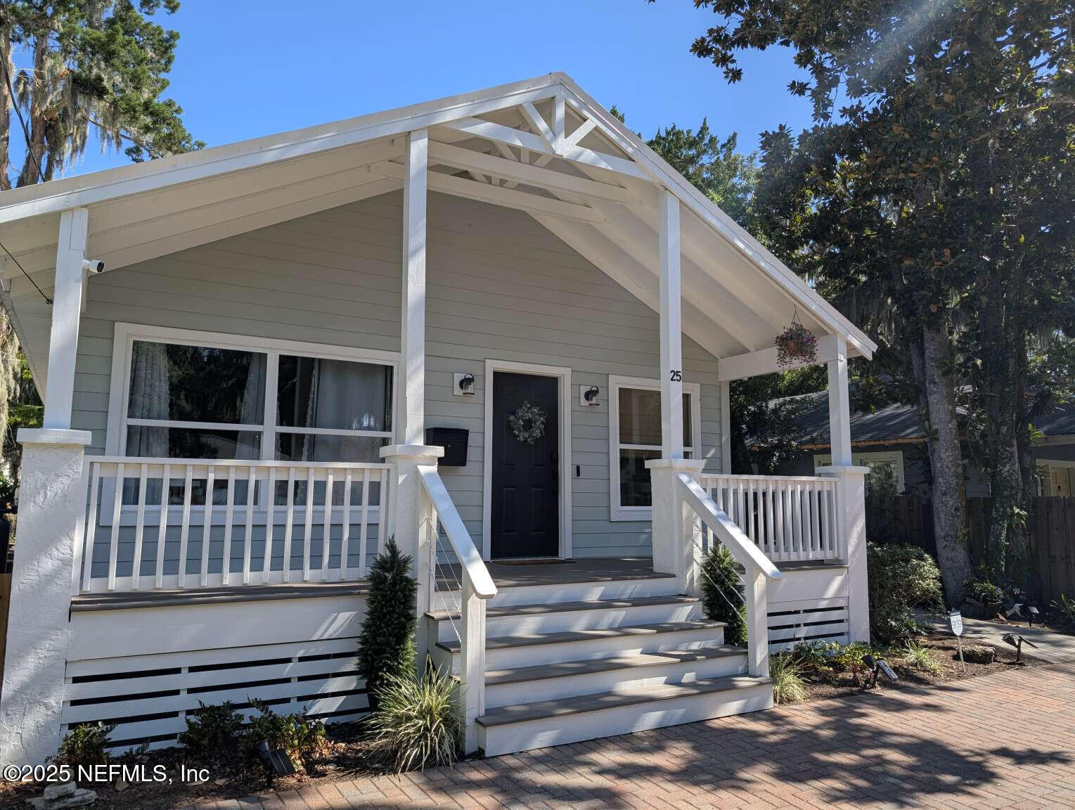 25 FULLERWOOD Drive