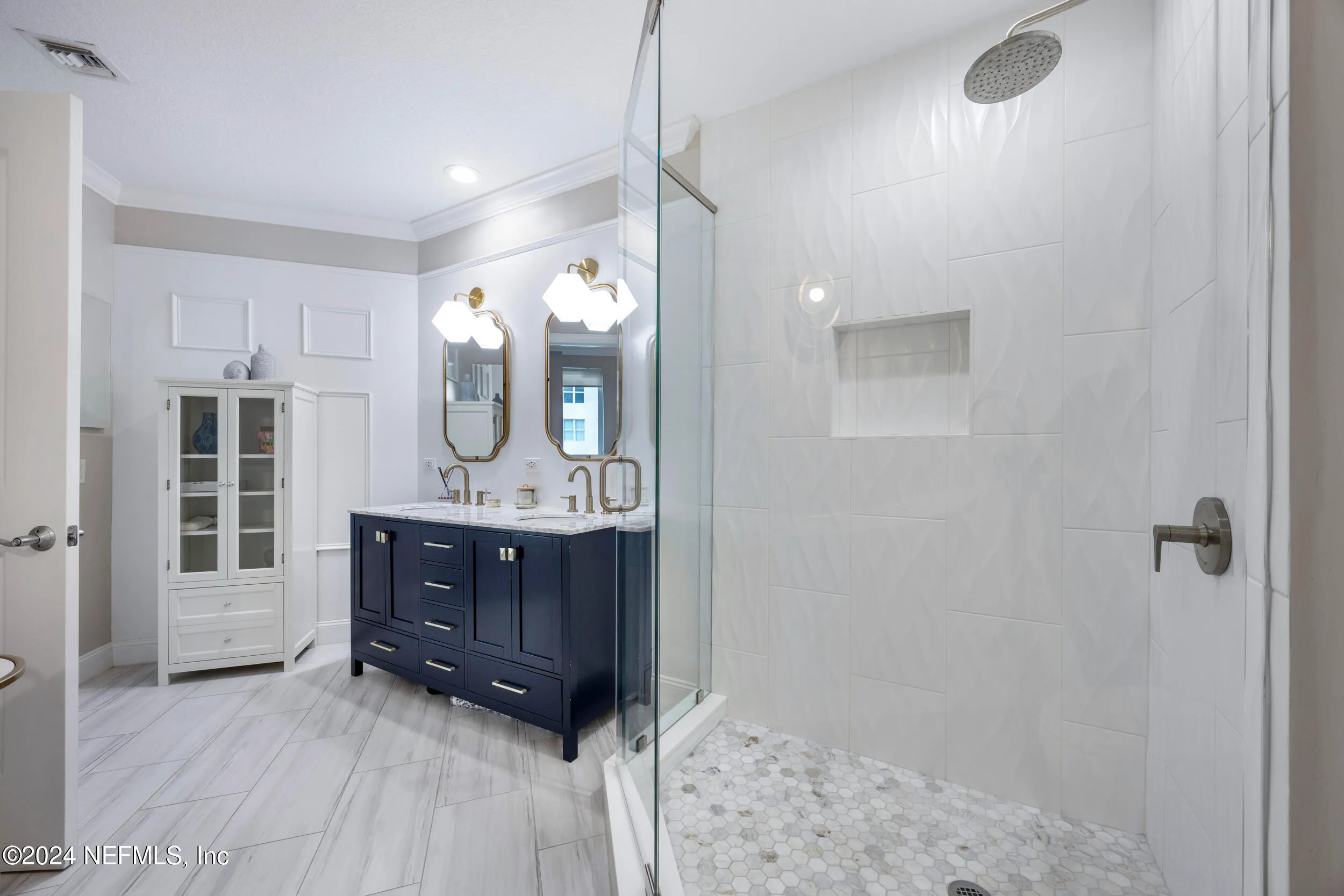 Jacksonville, Florida 32207, United States, 2 Bedrooms Bedrooms, ,3 BathroomsBathrooms,Residential,Active,88845