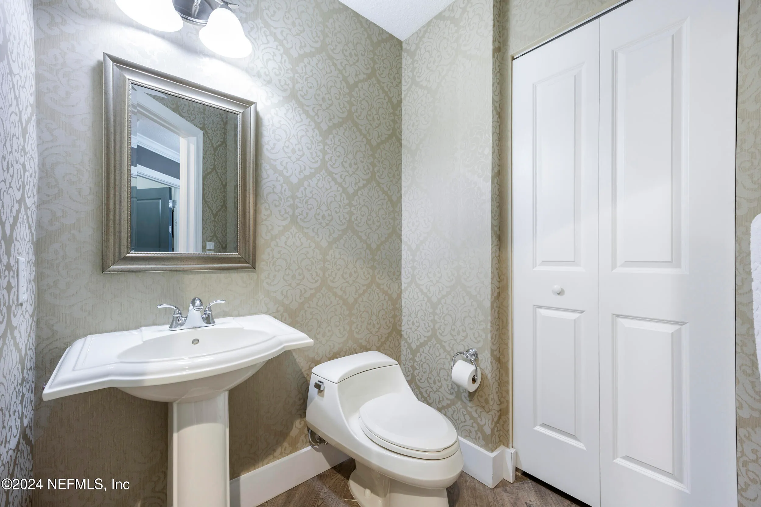 Jacksonville, Florida 32207, United States, 2 Bedrooms Bedrooms, ,3 BathroomsBathrooms,Residential,Active,88845