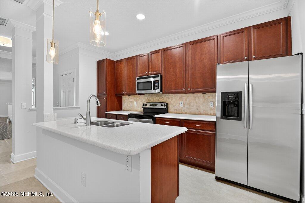 9823 TAPESTRY PARK Circle 106