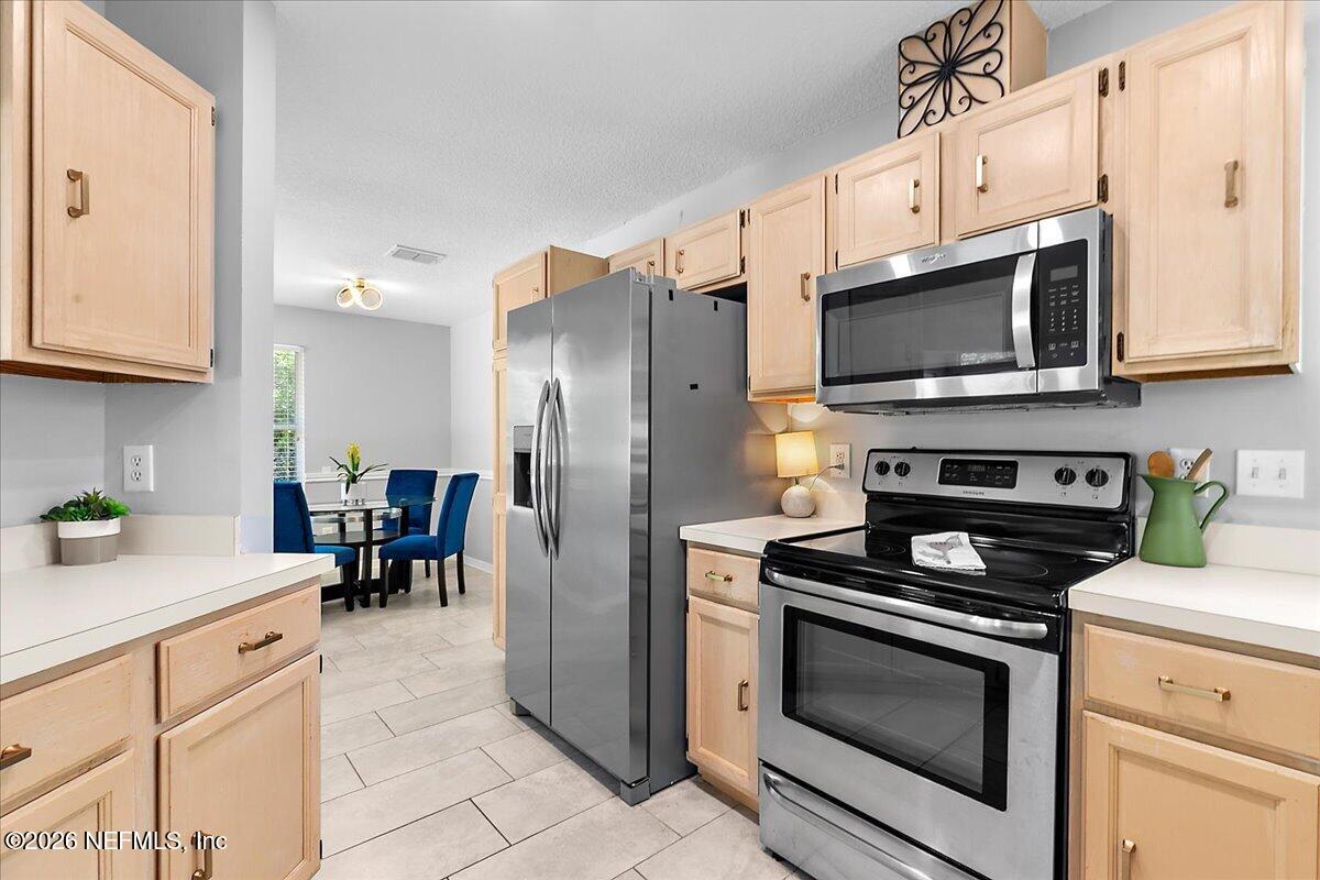 1472 MARSH RABBIT Way