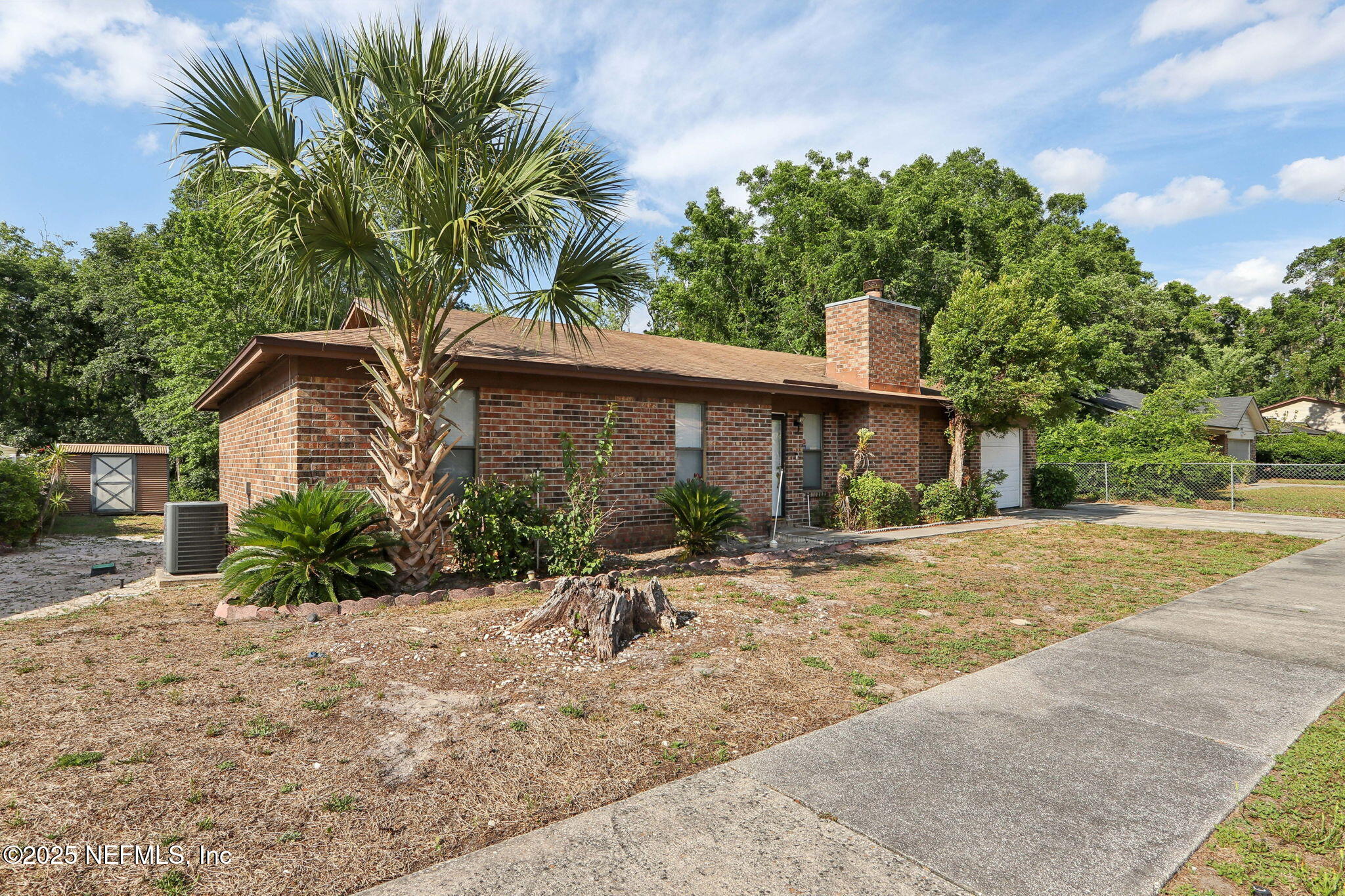 1247 TURTLE CREEK Drive N