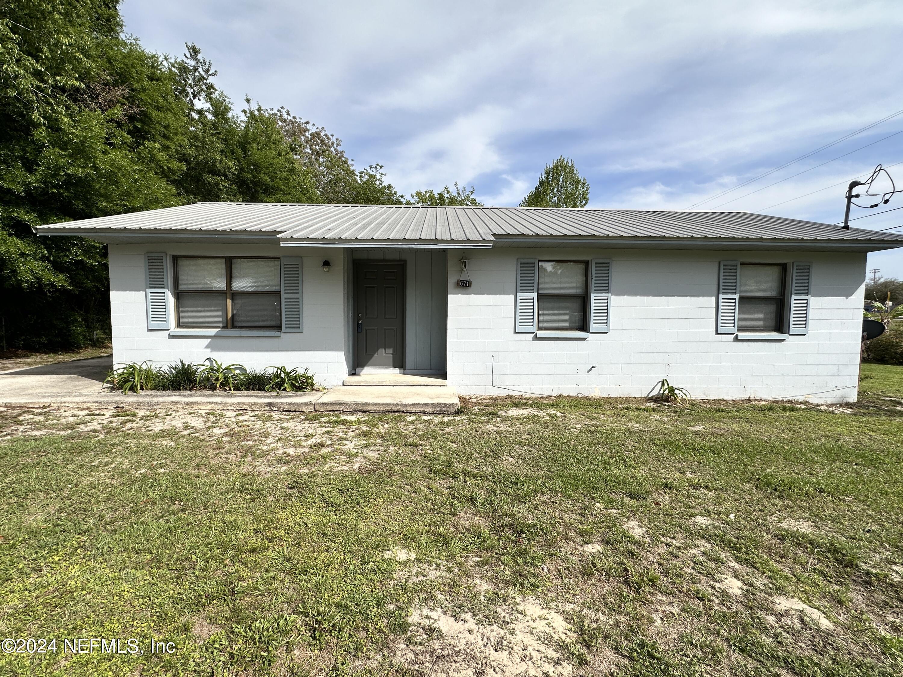 Keystone Heights, FL home for sale located at 671 SW Bird Avenue, Keystone Heights, FL 32656