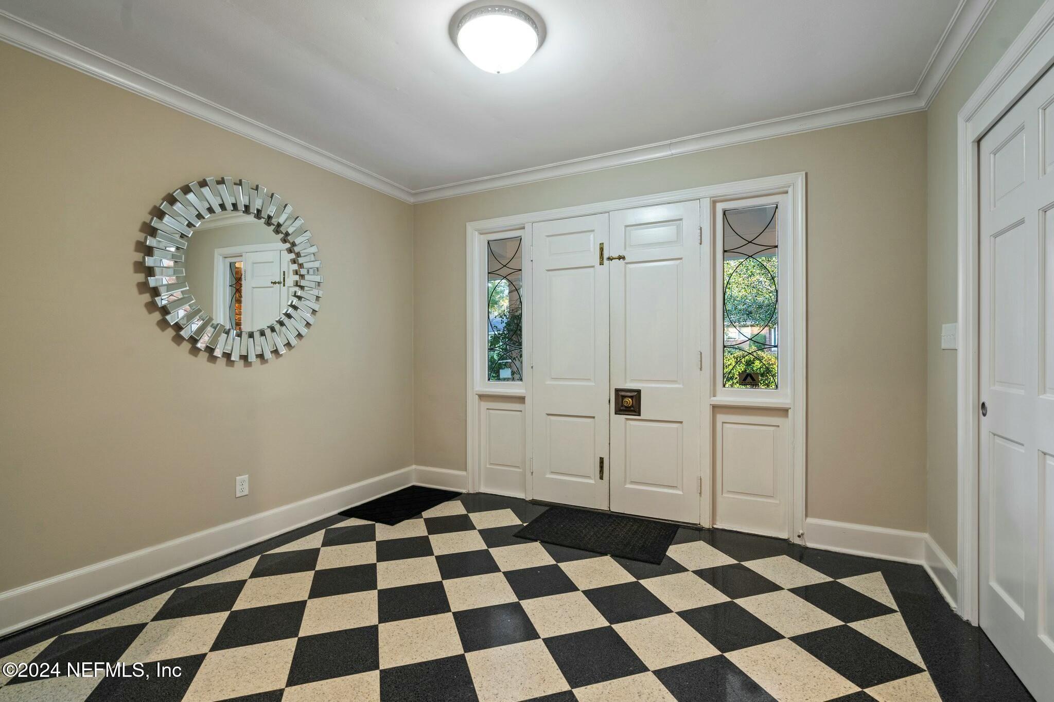 1124 ORIENTAL GARDENS Road