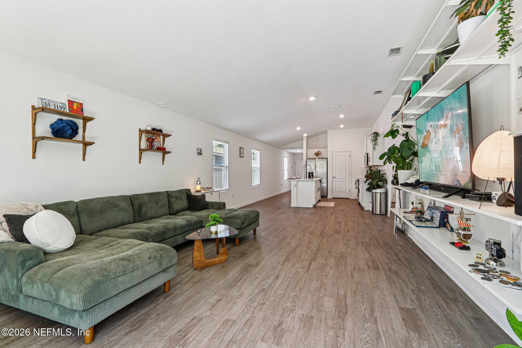 2287 SHADY BREEZE Lane