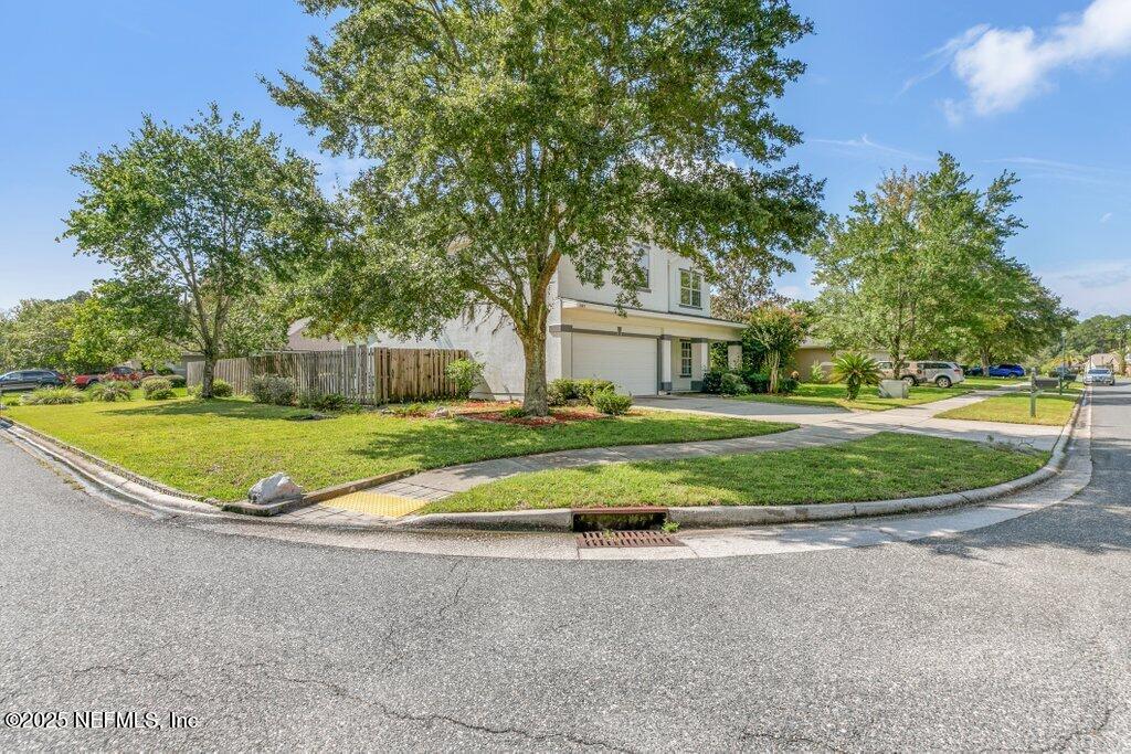 13983 SUMMER BREEZE Drive