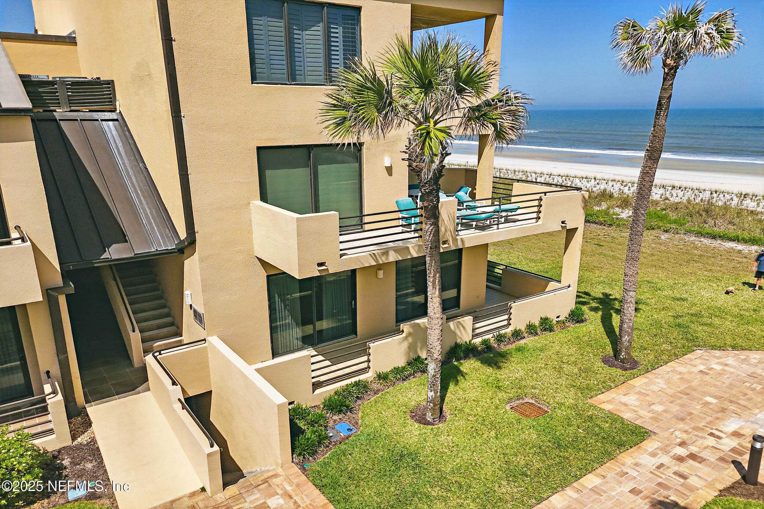840 SPINNAKERS REACH Drive