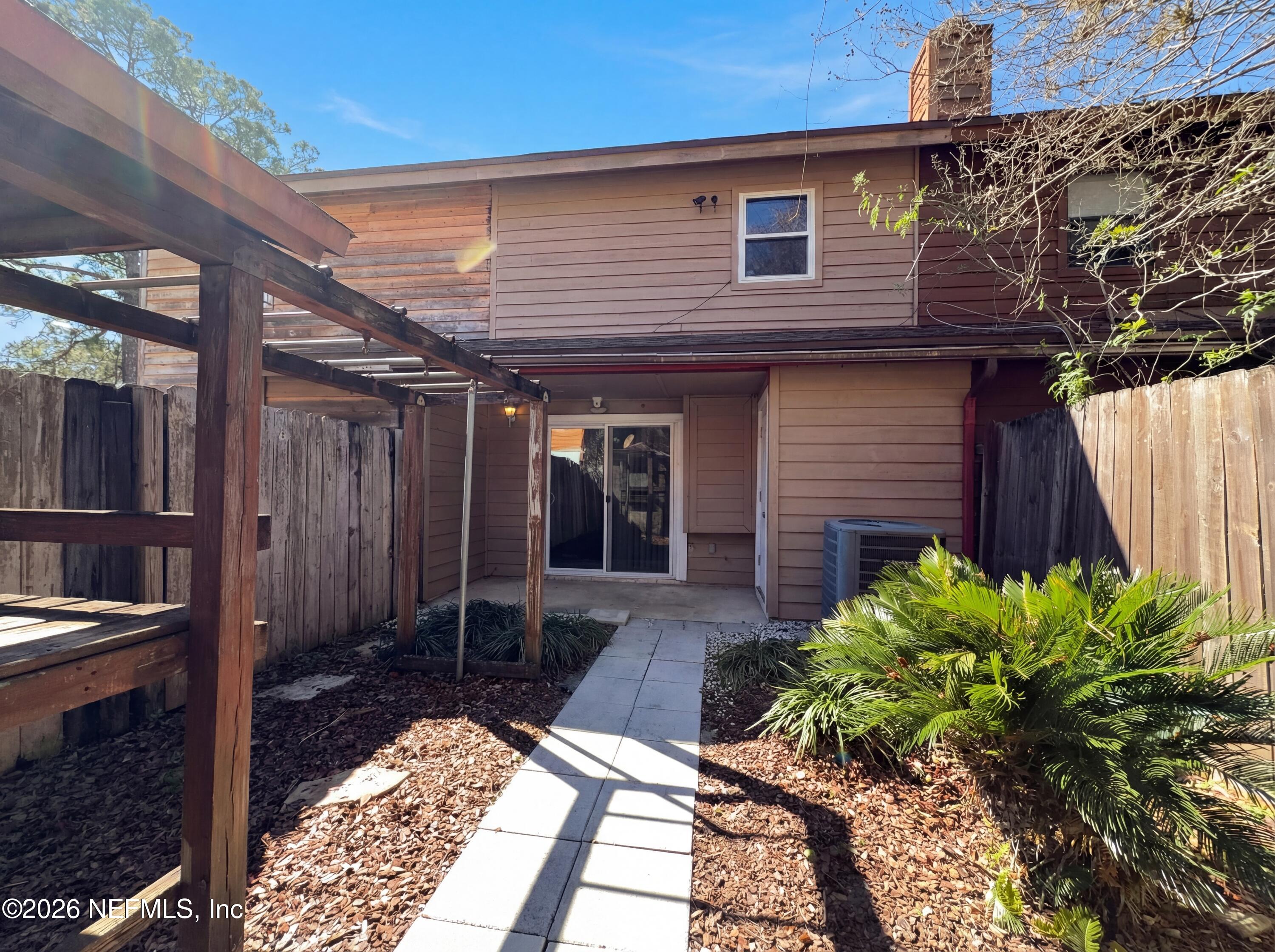 4473 MELISSA Court W