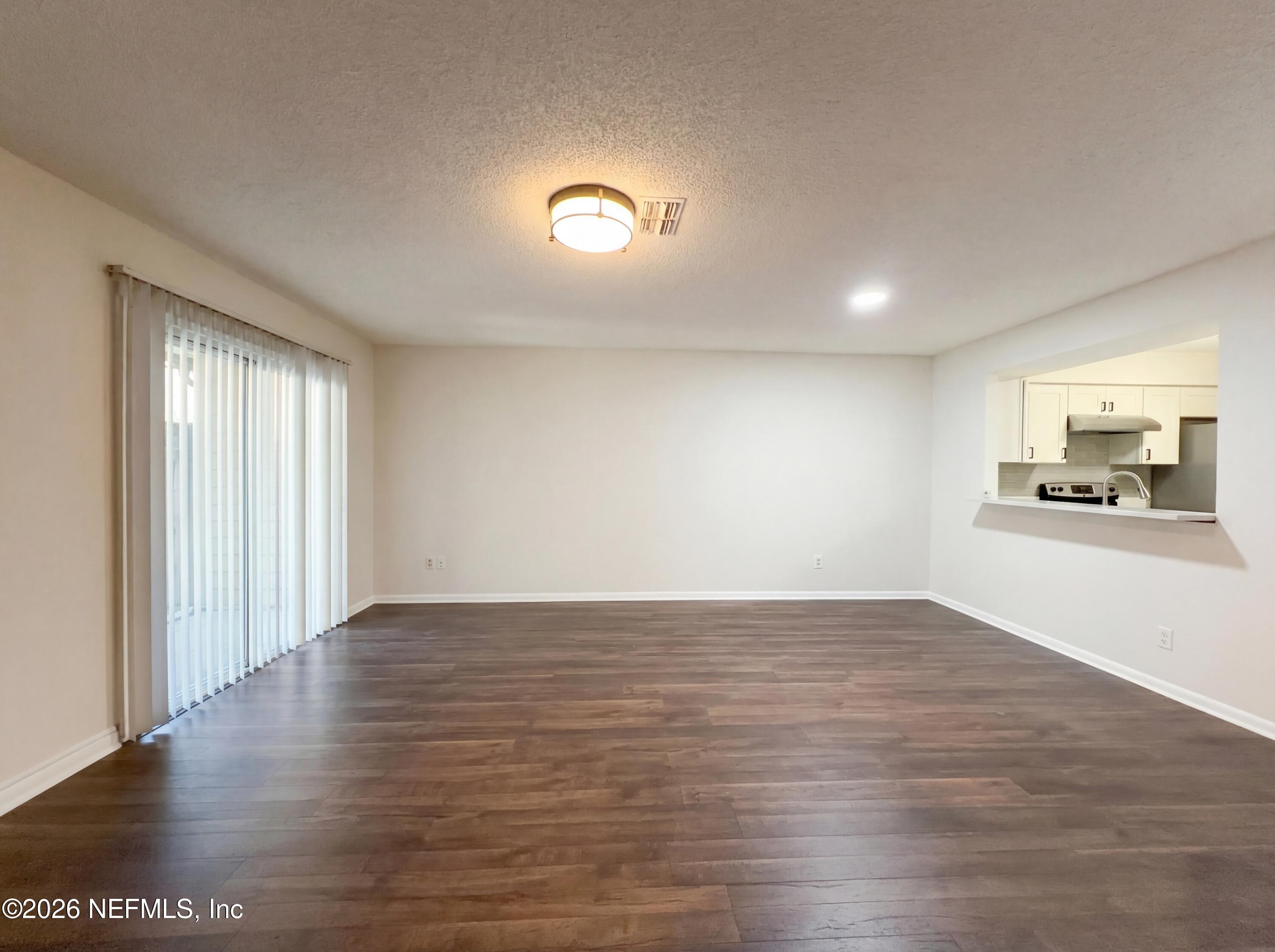 4473 MELISSA Court W