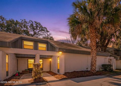 Photo of 1270 WONDERWOOD Drive, Jacksonville, FL 32233 (MLS # 2131020)