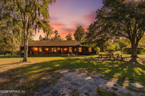Photo of 2411 US HIGHWAY 301, Jacksonville, FL 32234 (MLS # 2152999)