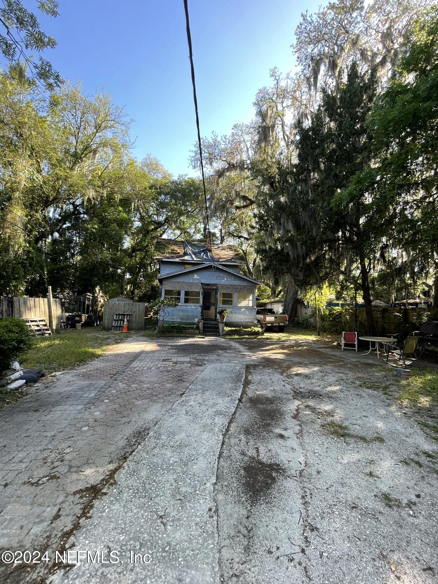 Jacksonville, FL home for sale located at 454 Linwood Avenue, Jacksonville, FL 32206