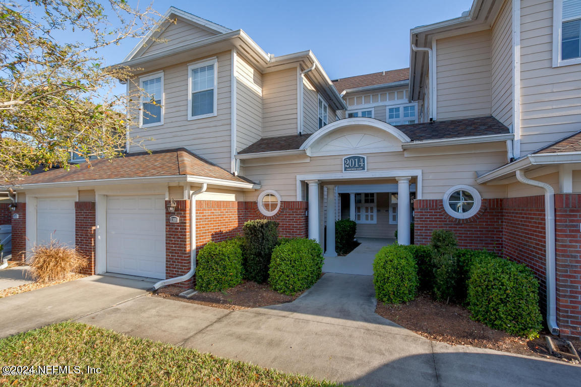 Fleming Island, FL home for sale located at 2014 Pond Ridge Court Unit 1105, Fleming Island, FL 32003