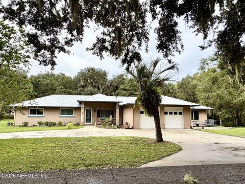 101 RIVERVIEW Drive East Palatka FL 32131