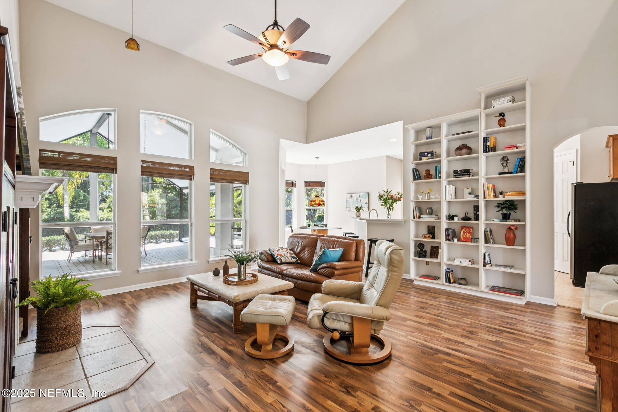 341 VALVERDE Lane