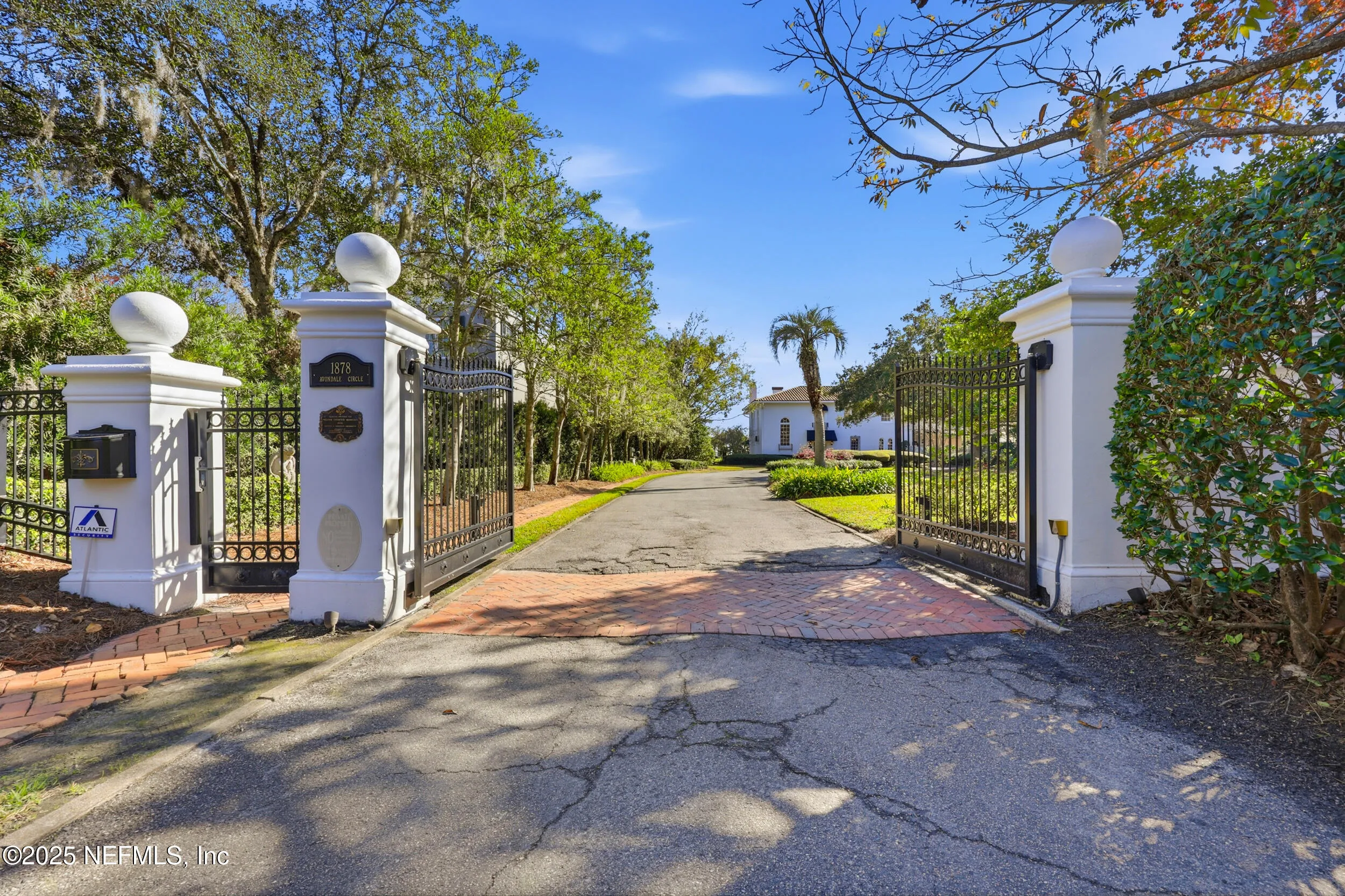 Jacksonville, Florida, 32205, United States, 4 Bedrooms Bedrooms, ,6 BathroomsBathrooms,Residential,Active,2006538