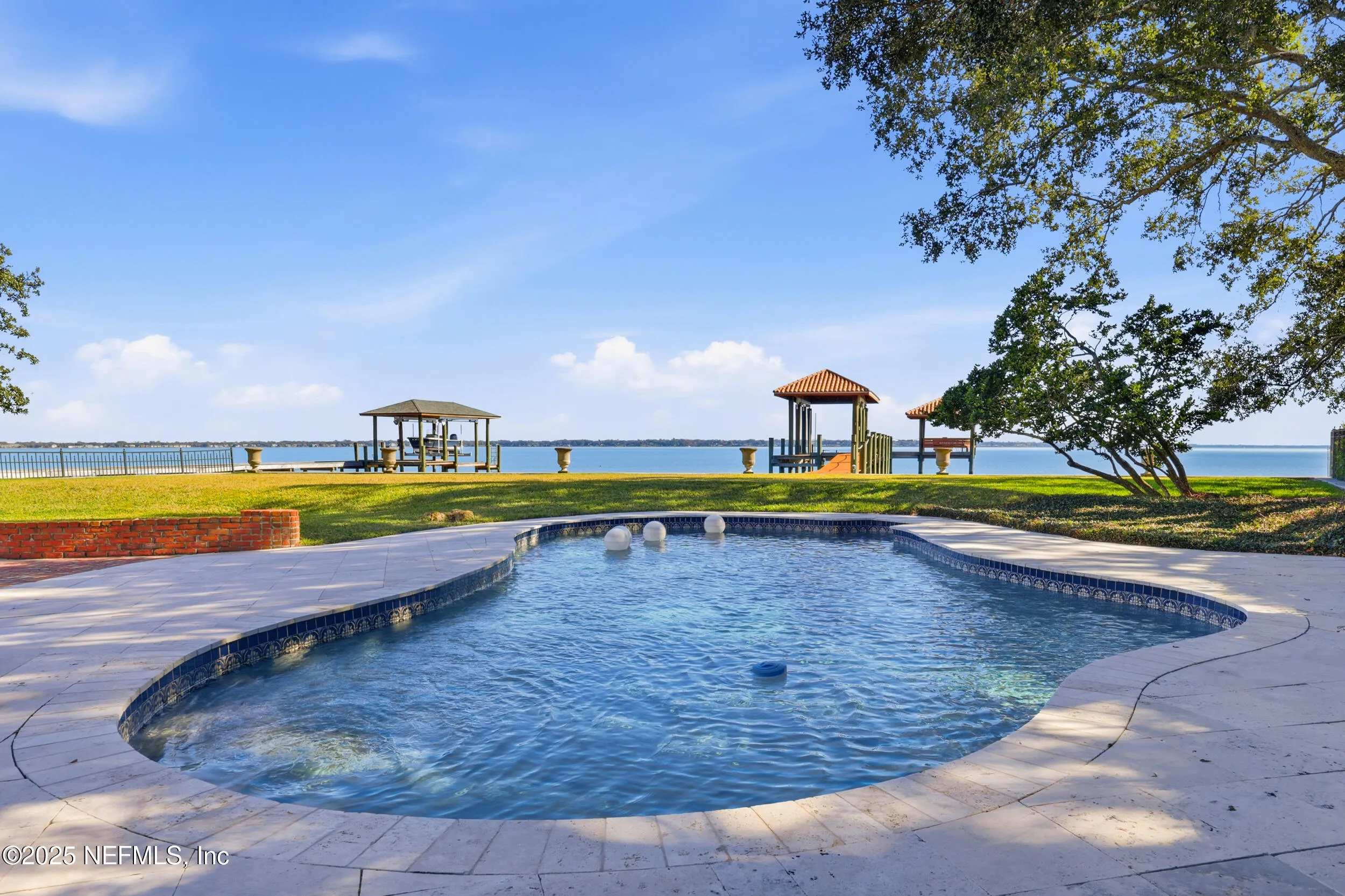 Jacksonville, Florida, 32205, United States, 4 Bedrooms Bedrooms, ,6 BathroomsBathrooms,Residential,Active,2006538