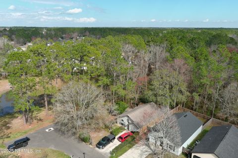 A home in Middleburg