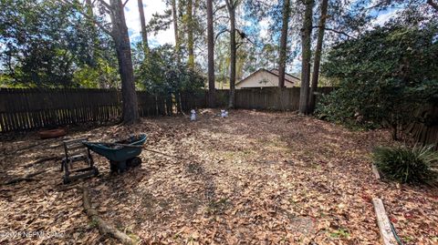 A home in Middleburg