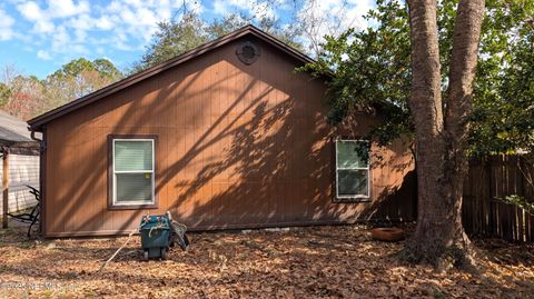 A home in Middleburg