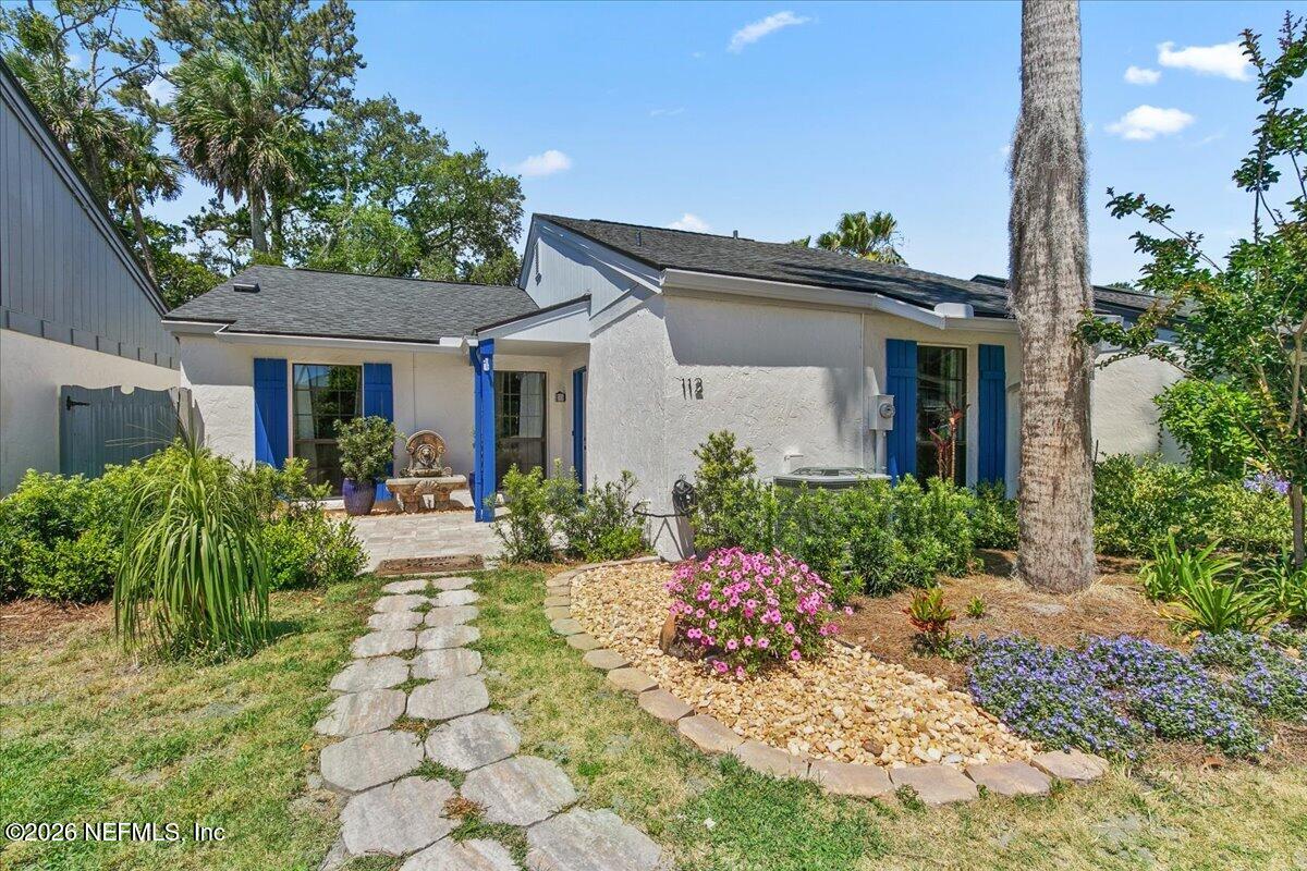 112 BERMUDA Court