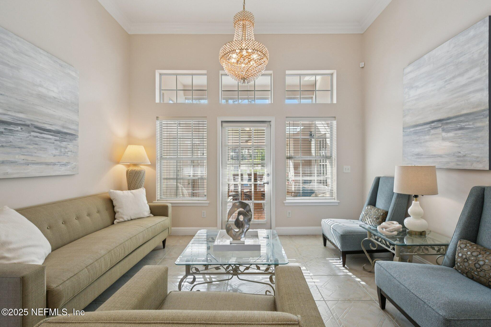 10005 VINEYARD LAKE Road E