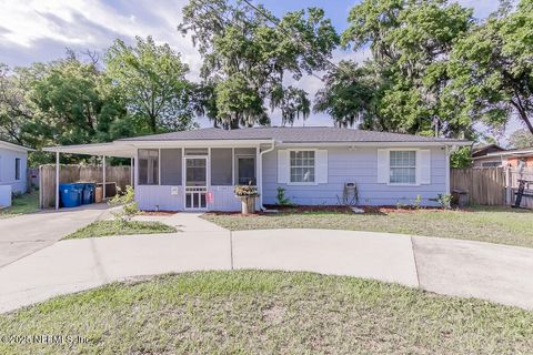 1358 HOLLYHOCK Circle Jacksonville FL 32211