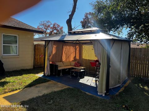 A home in Jacksonville