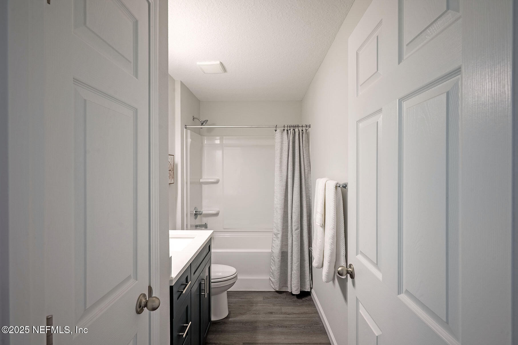 1205 JEWELSTONE Lane