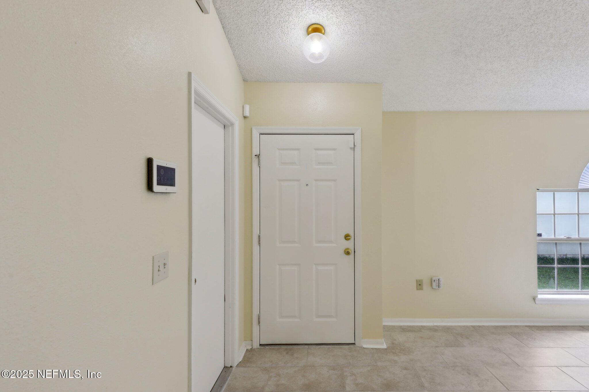 1528 SLASH PINE Court
