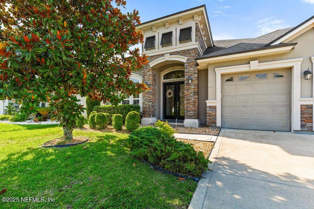 180 ELLSWORTH Circle