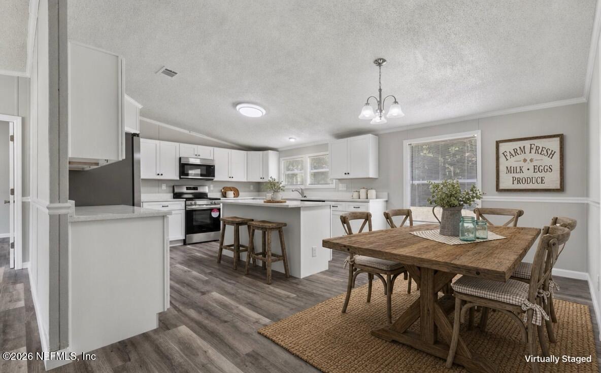Photo 1 of 18 — 4975 BENT TWIG Road, Middleburg, FL 32068