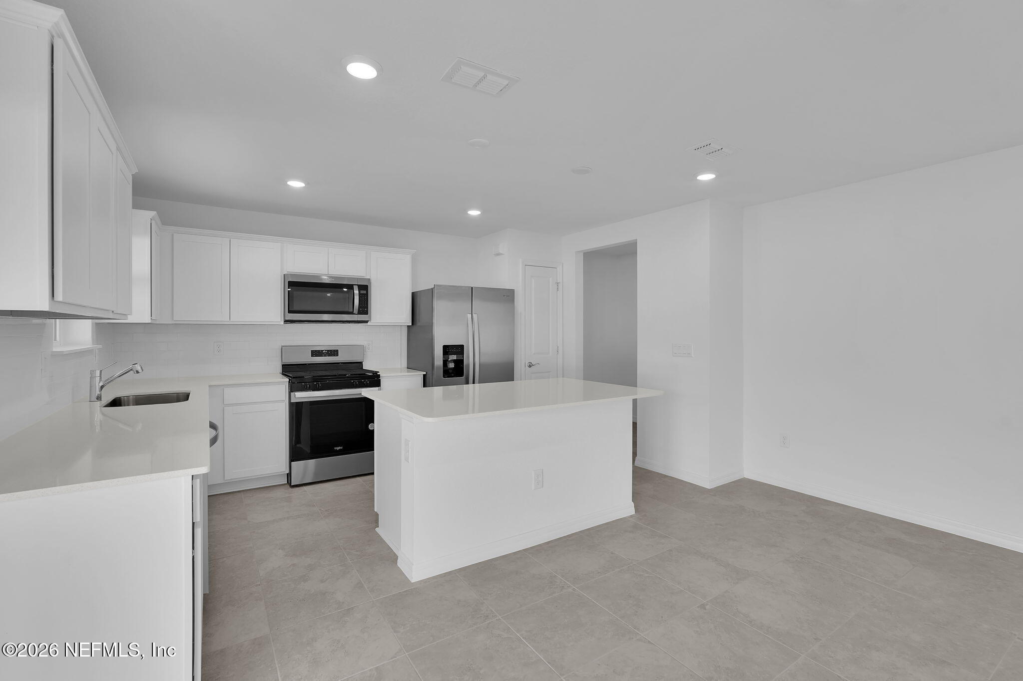 7063 SANDPERCH Street