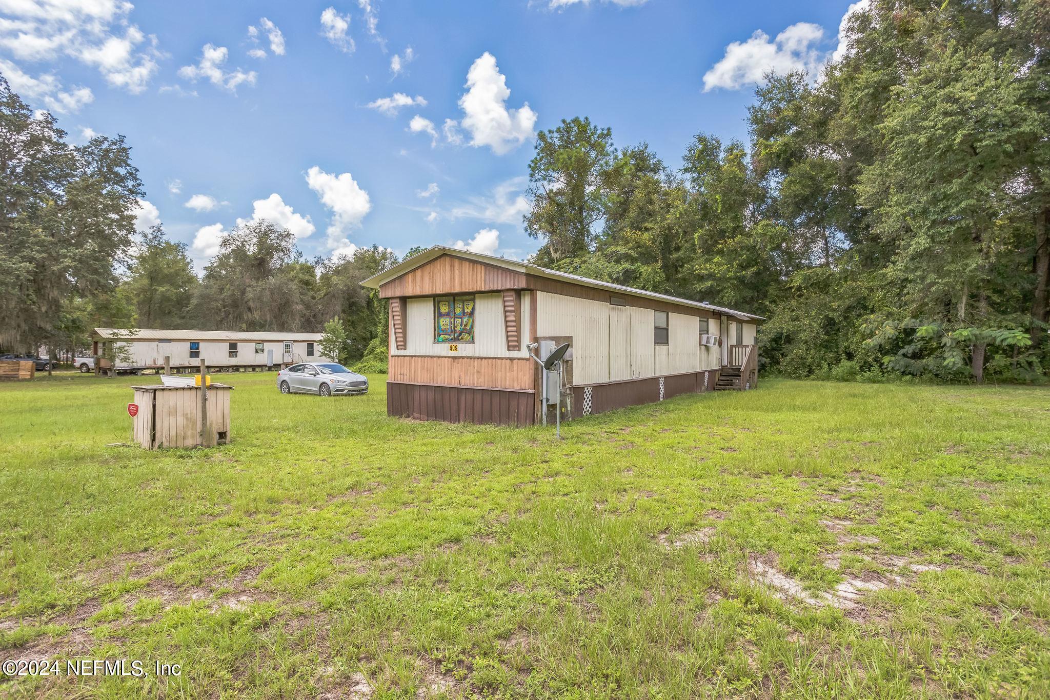 View Interlachen, FL 32148 mobile home