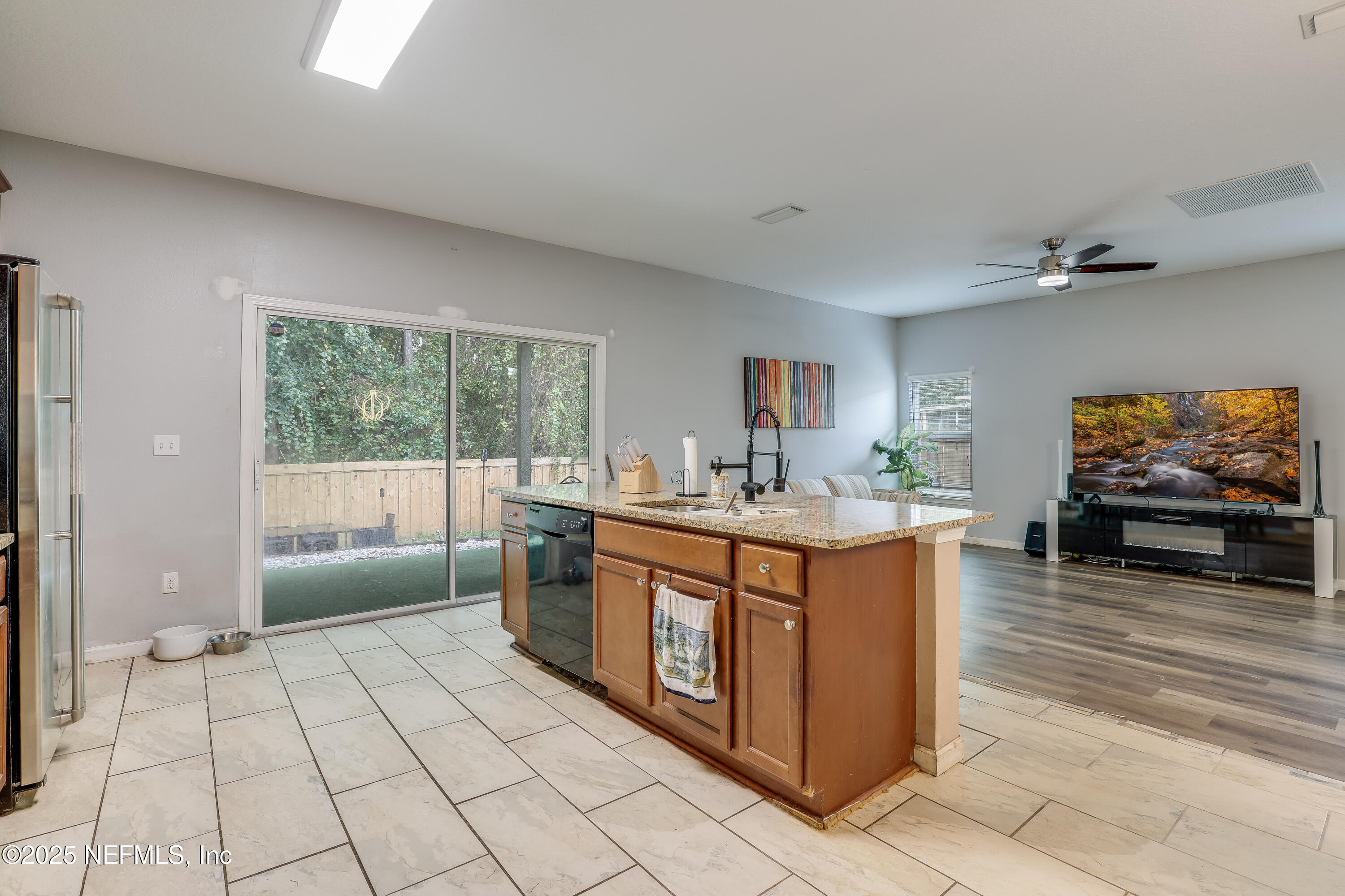 96557 COMMODORE POINT Drive