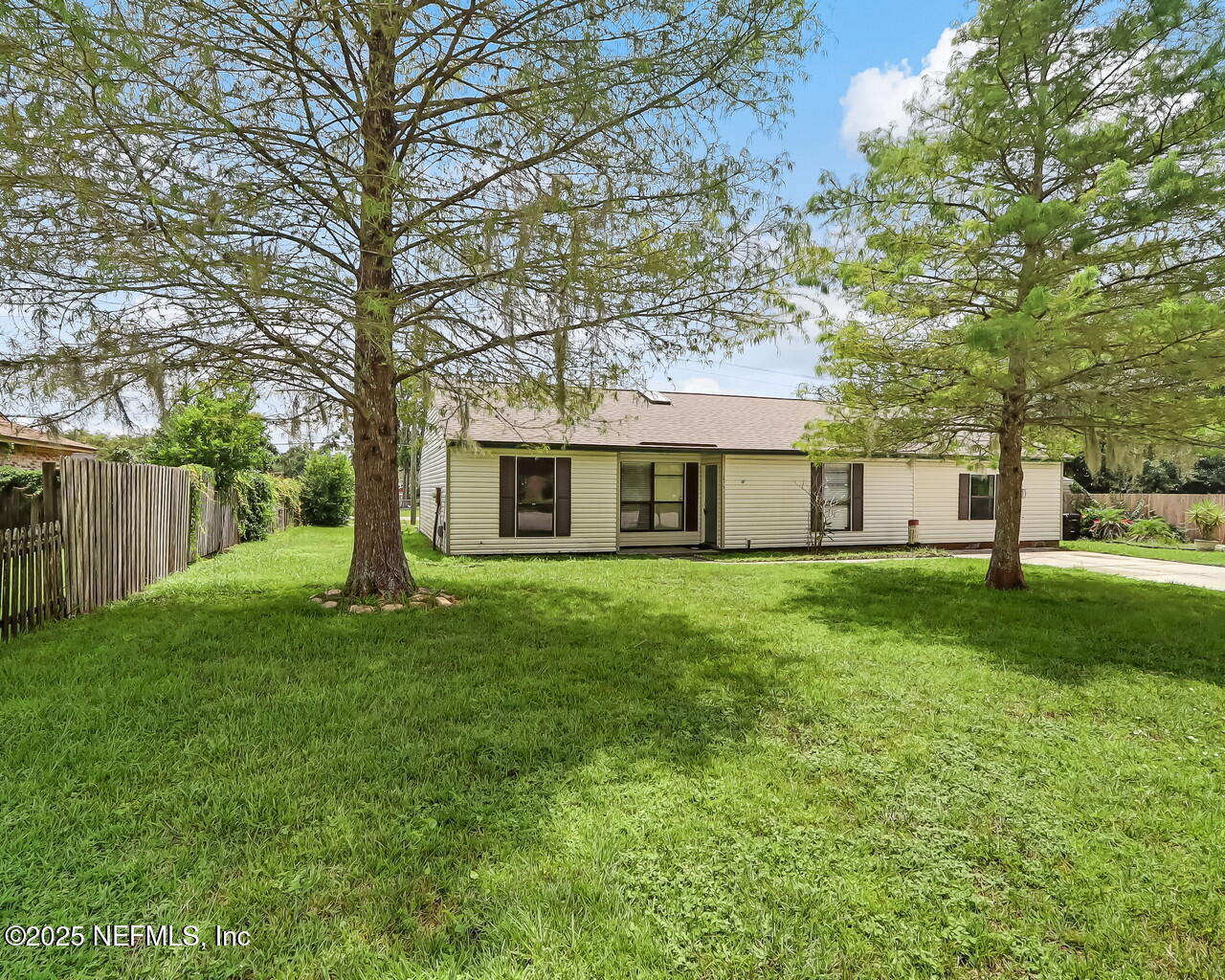 2675 ABERDEEN Court