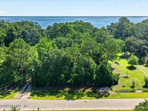 Photo of 110 RIVER SHORES Road, Palatka, FL 32043 (MLS # 2152034)