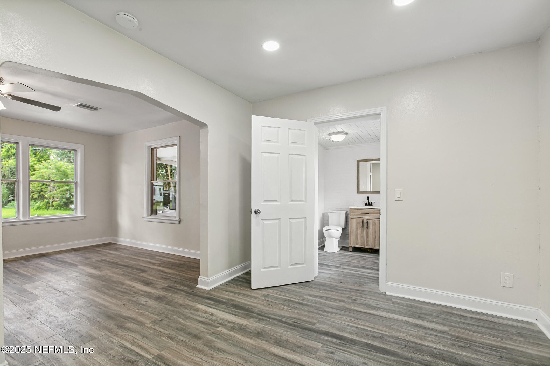 5143 ATTLEBORO Street