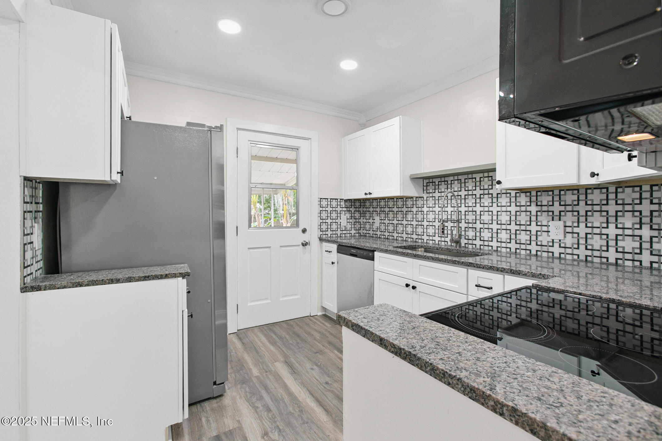 5143 ATTLEBORO Street