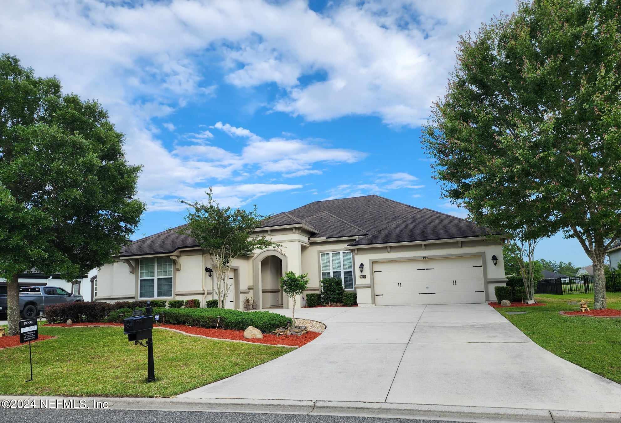Orange Park, FL home for sale located at 990 Autumn Pines Drive, Orange Park, FL 32065