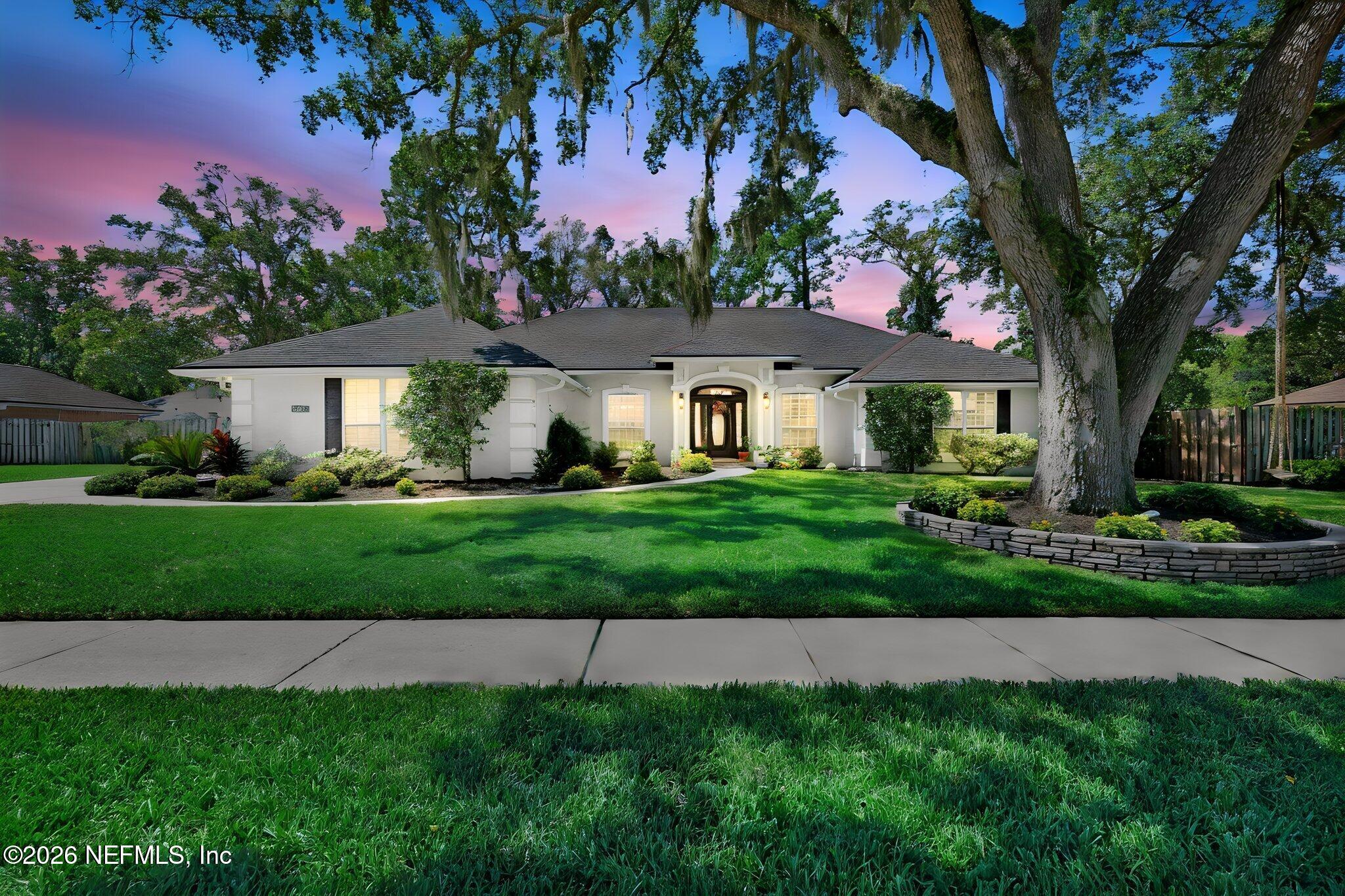 1875 PLANTATION OAKS Drive