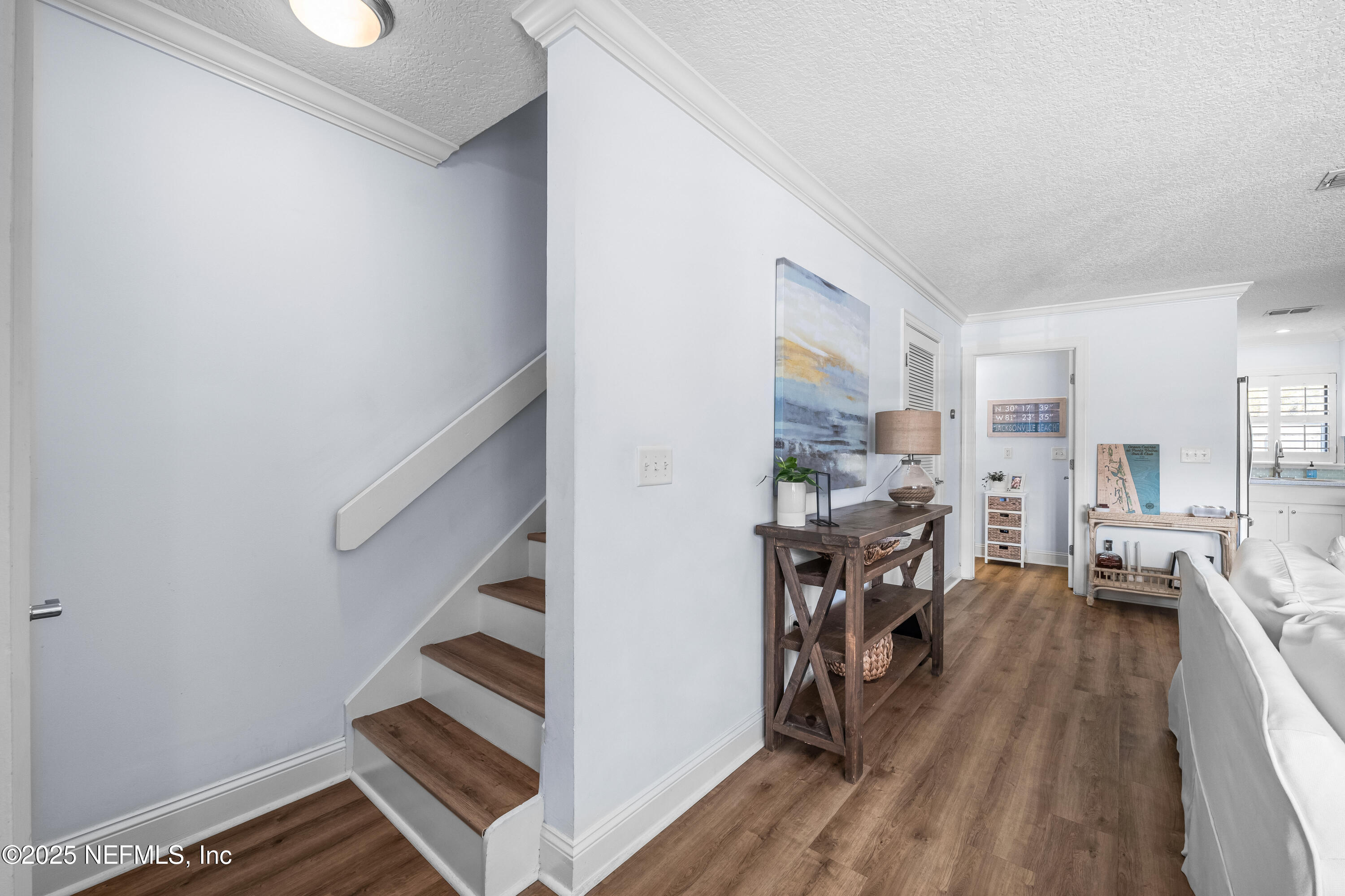 121 13TH Avenue N