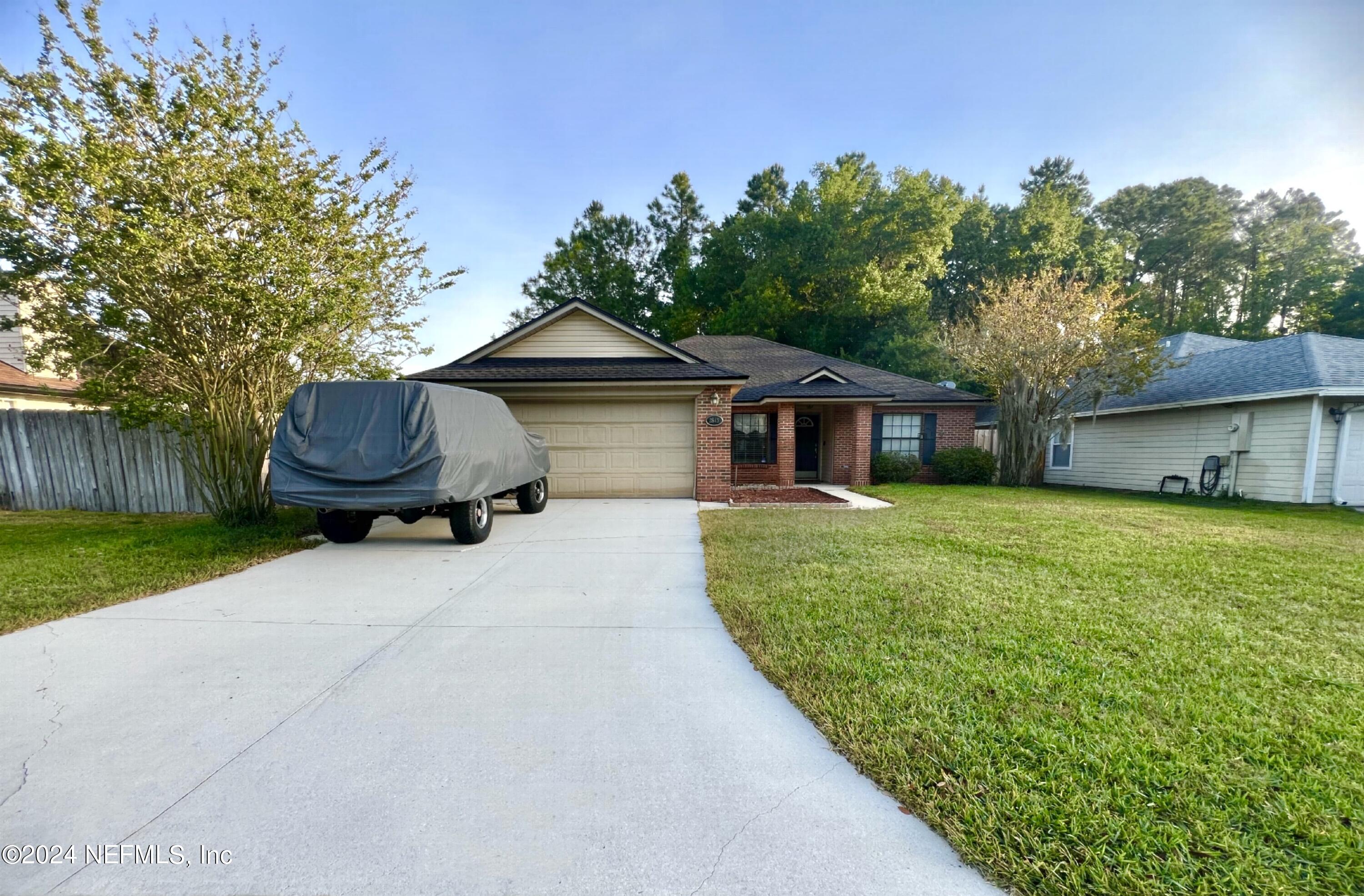 Jacksonville, FL home for sale located at 3843 Chapelgate Road, Jacksonville, FL 32223