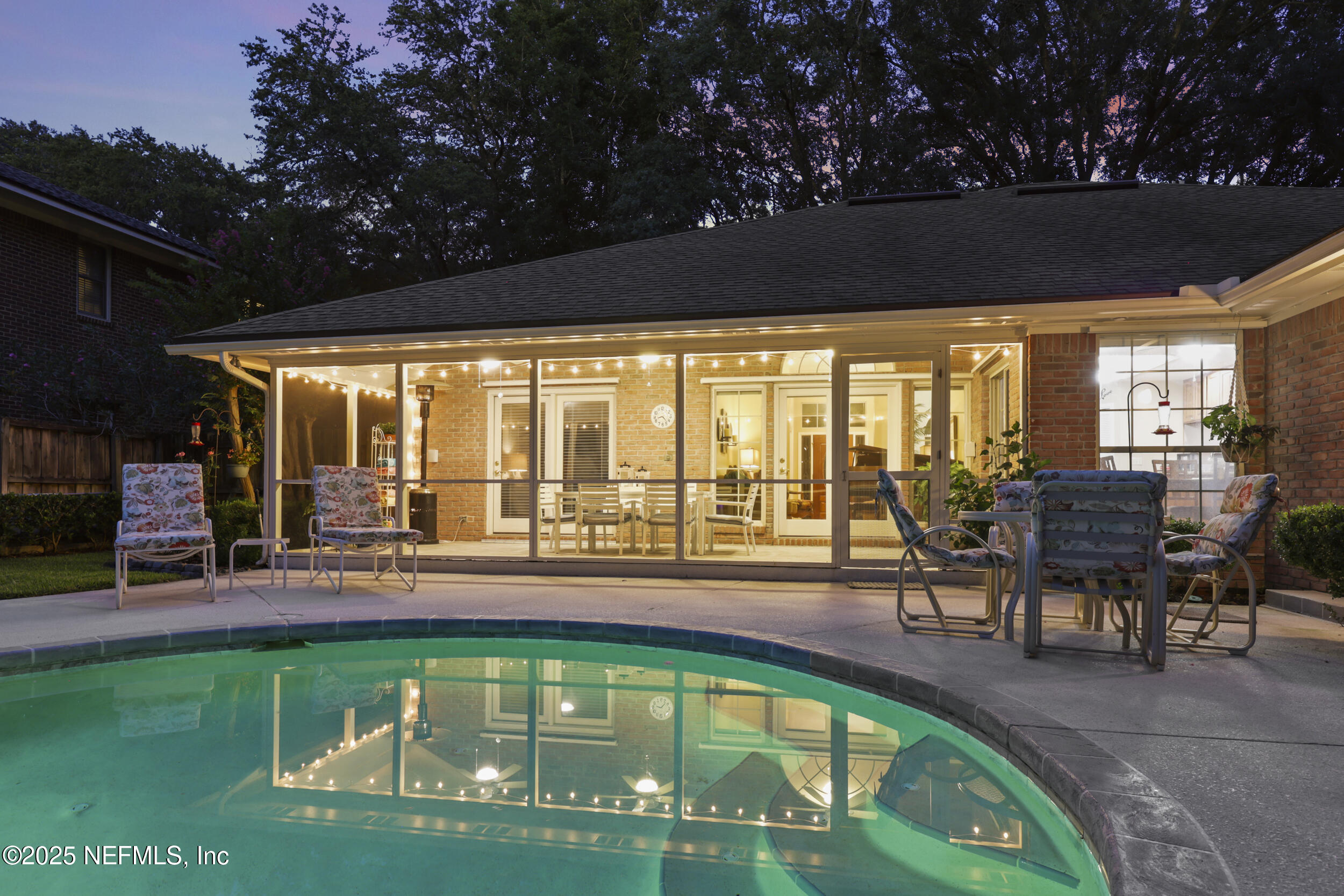 1022 SEAWOOD Drive