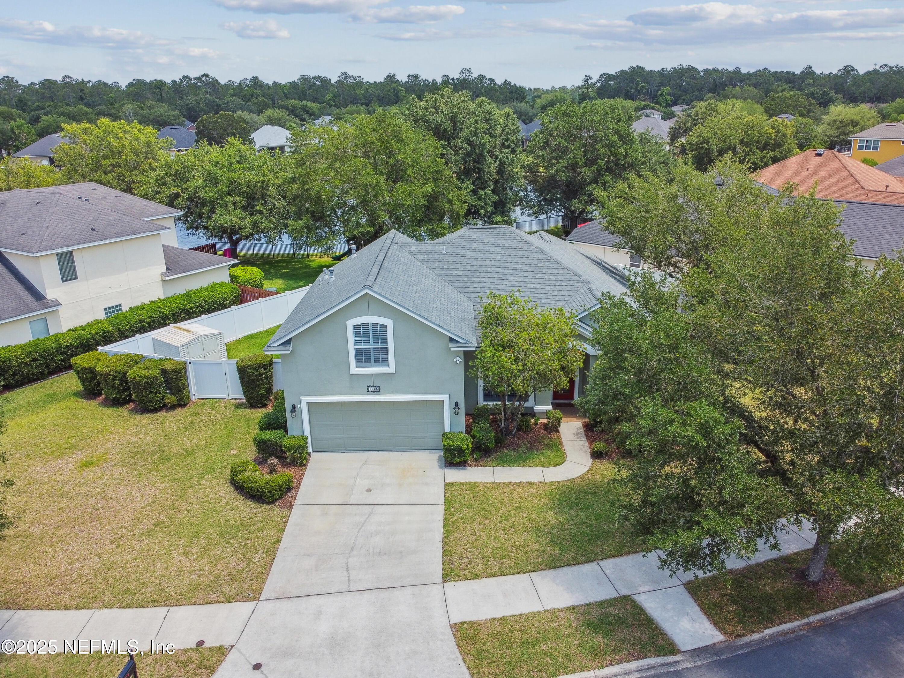 6065 GREEN POND Drive