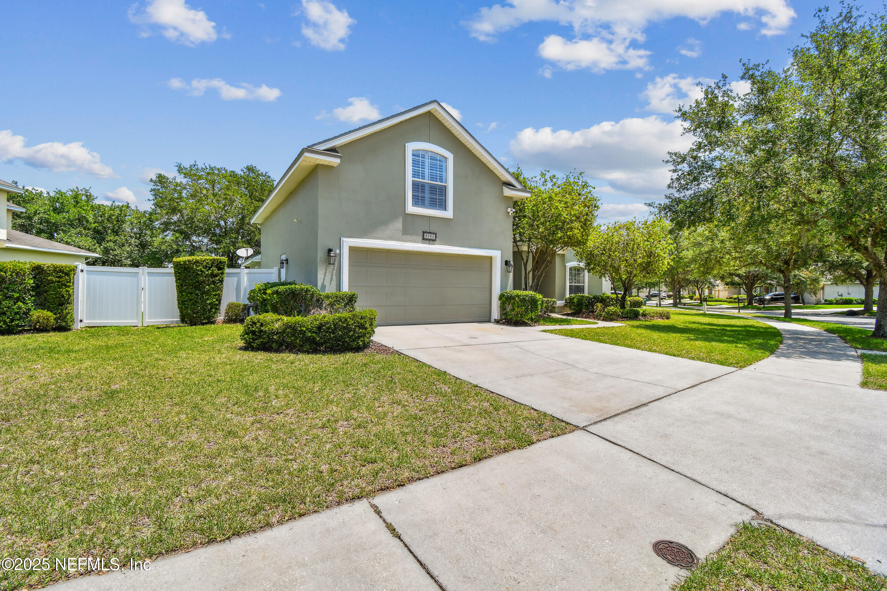 6065 GREEN POND Drive