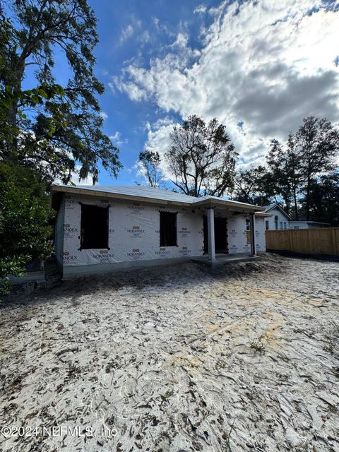 A home in Jacksonville