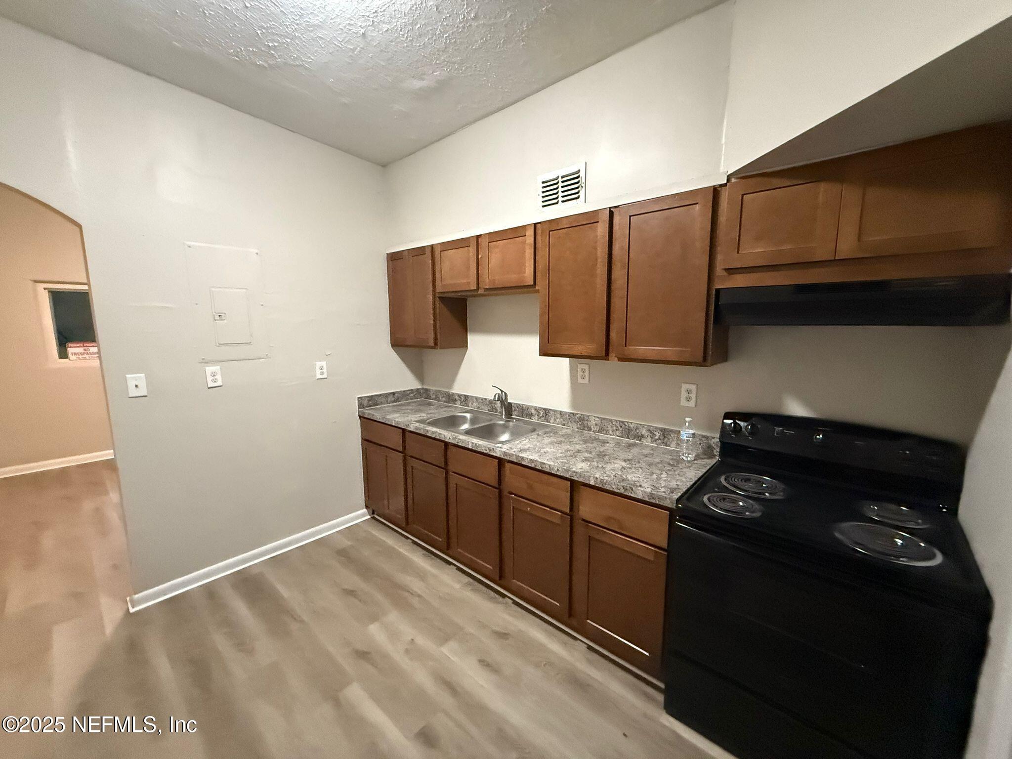 10634 WAKE FOREST Avenue