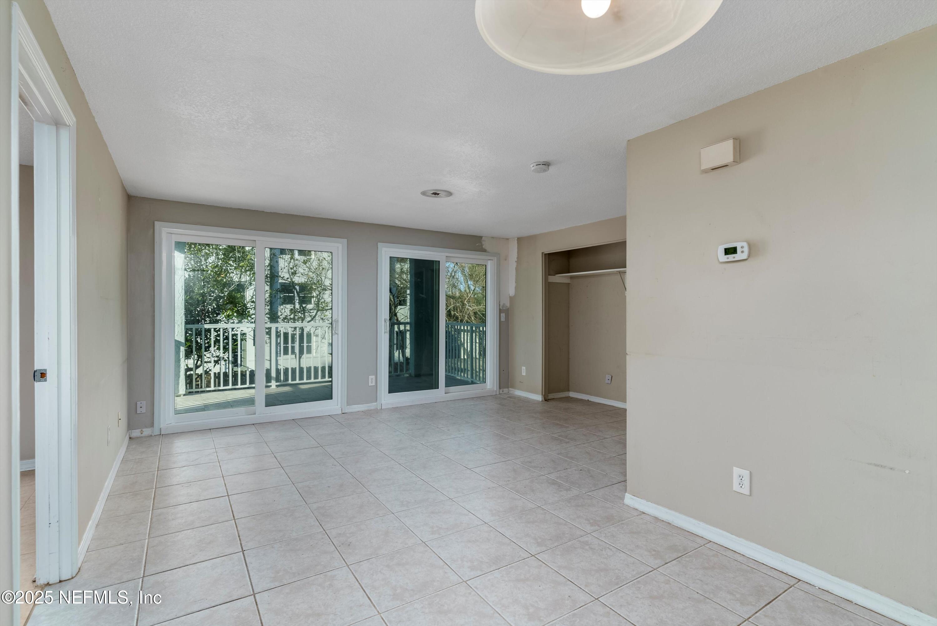 221 6TH Avenue S A