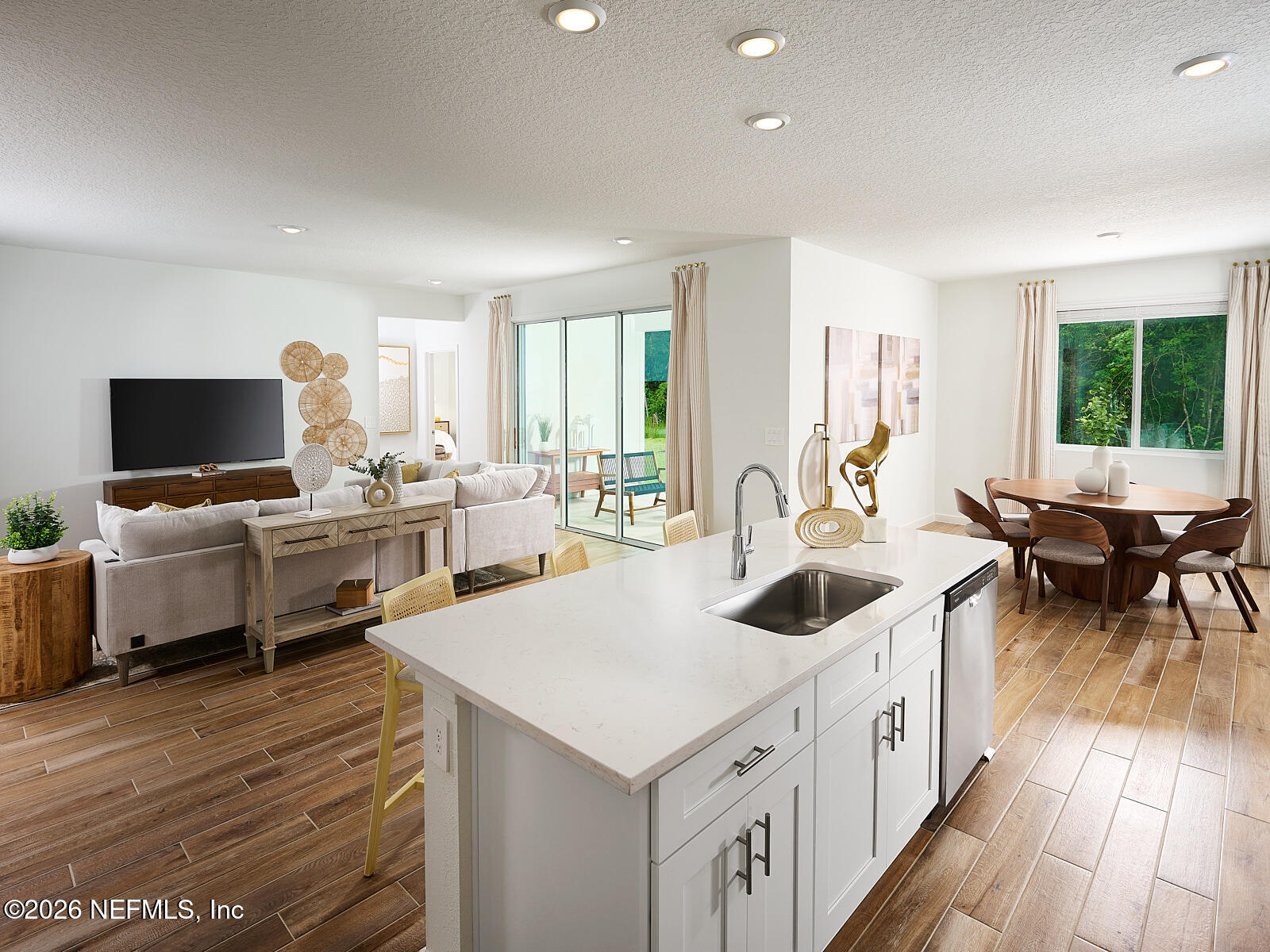 12704 FABIUS Way